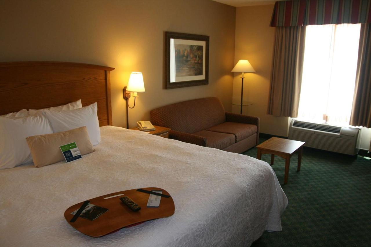 Hampton Inn Guntersville Bagian luar foto