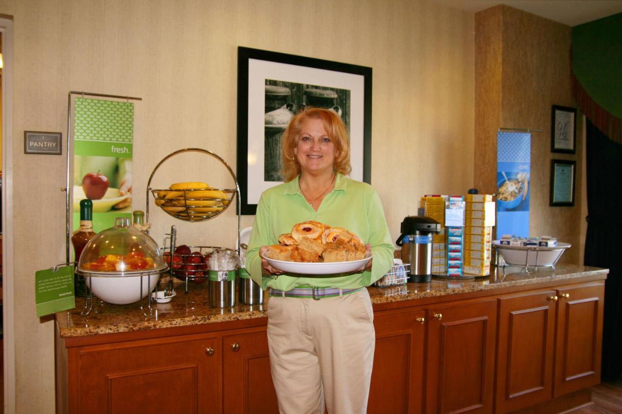 Hampton Inn Guntersville Bagian luar foto